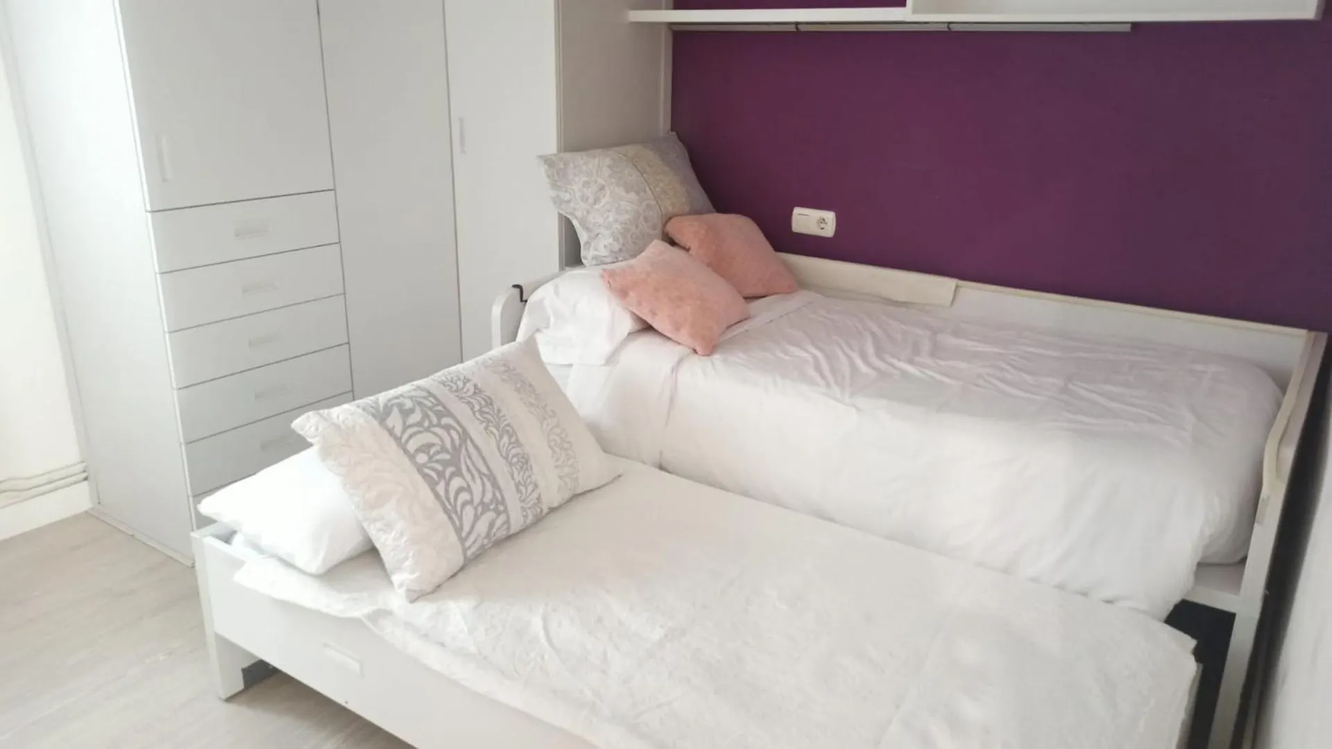 Ohana, Apartamento-Parking Privado Gratis-Centrico-Wifi-Ascensor-Sin Cuestas-82M2 Bermeo 0*,  España